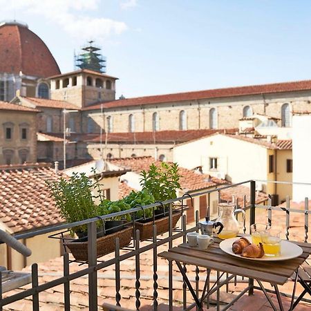 One Of A Kind Near The Duomo W/Balcony Palace Apt Firenze Esterno foto