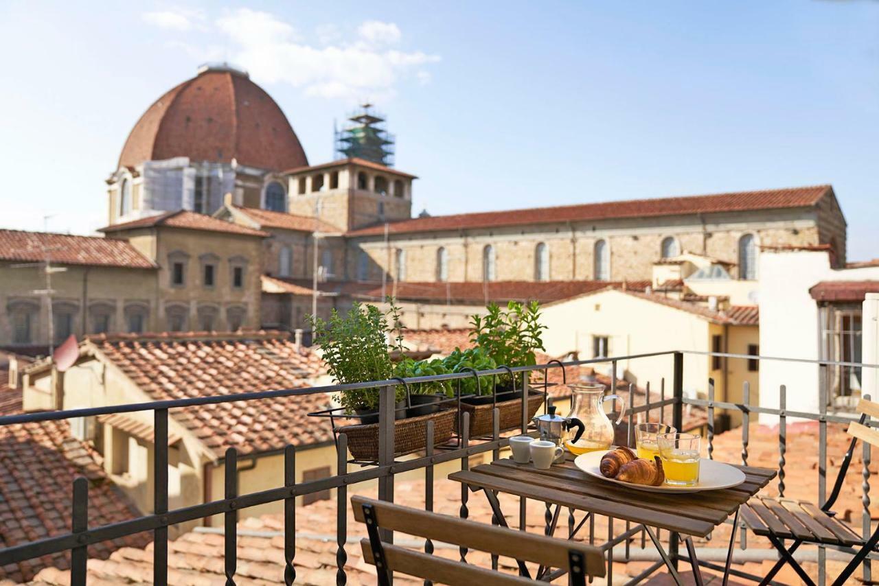 One Of A Kind Near The Duomo W/Balcony Palace Apt Firenze Esterno foto